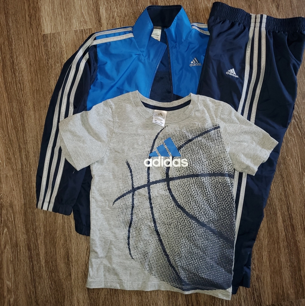 Boys Adidas Track Suit Size 7
